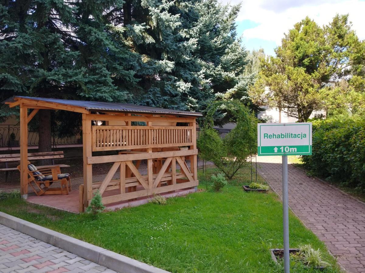 Dom Turysty Salus Hotel Sandomierz Exterior foto
