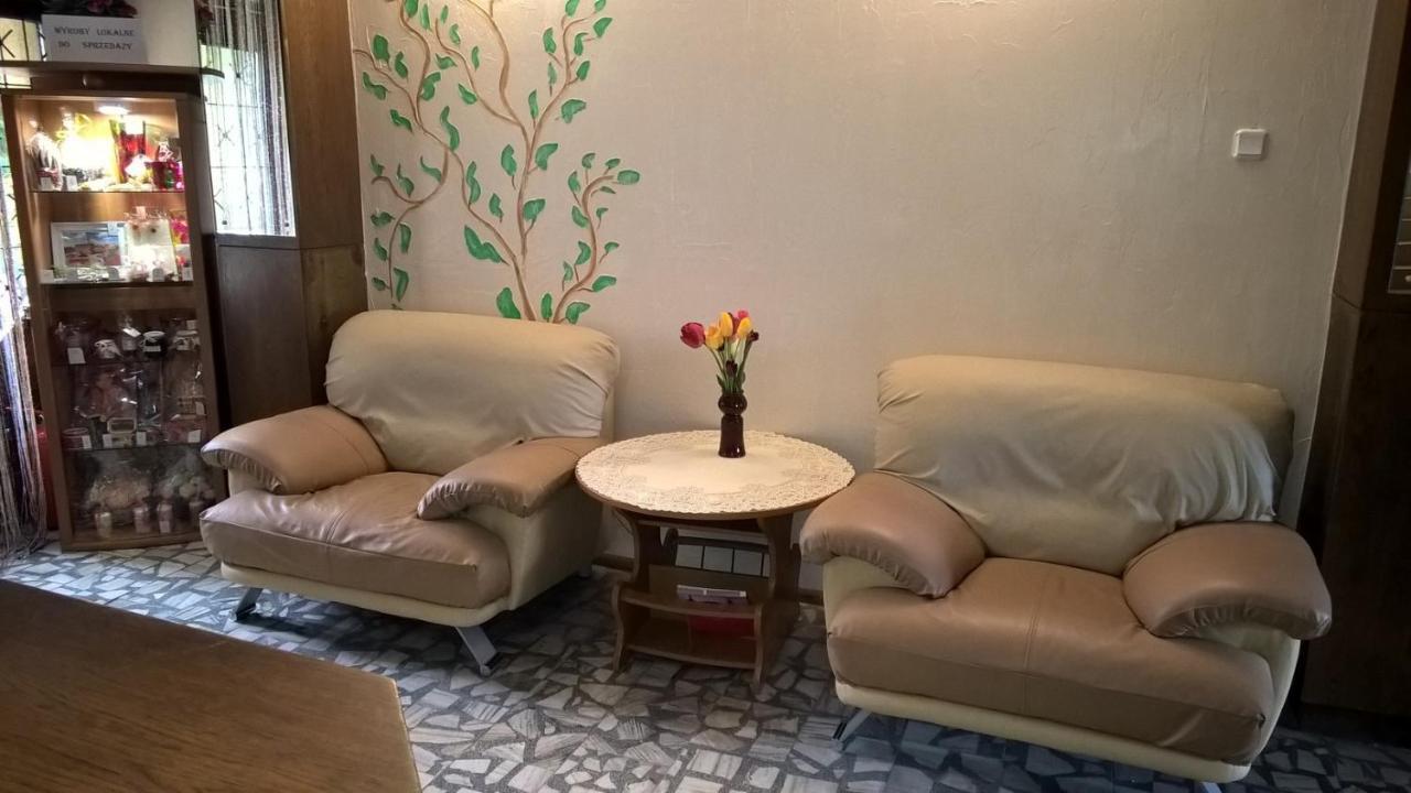 Dom Turysty Salus Hotel Sandomierz Quarto foto